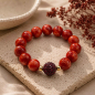 Preview: Armband Ruby Fire – Rote Resinperlen 15 mm mit Siam Kristallkugel und vergoldeten Akzenten