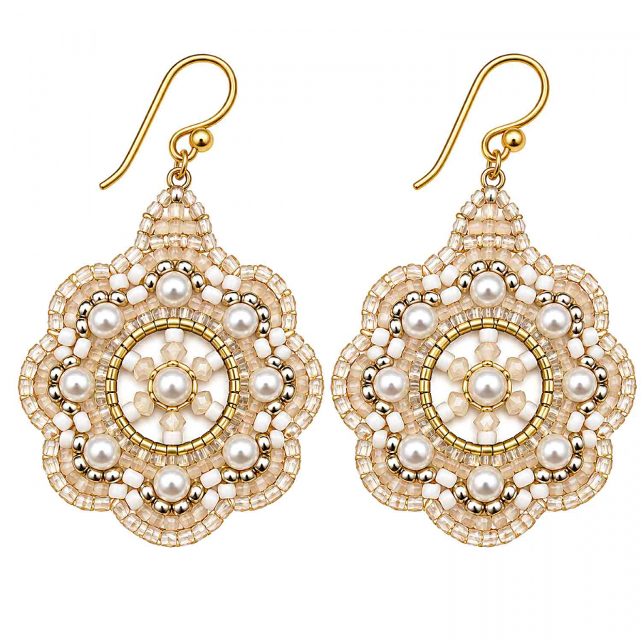 Boho Ohrhänger Bambina – Creme Perlmutt Gold mit Glasperlen