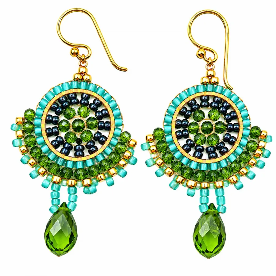 Ohrhänger Sirinda Grün – Handmade Boho Ohrringe mit Glasperlen und Edelstahl