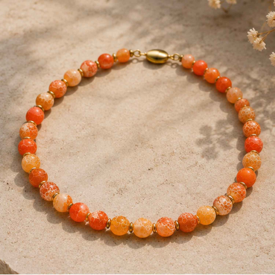 Preview: Handgearbeitete Achatkette in Orange mit Magnetverschluss