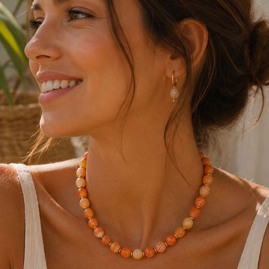 Preview: Handgearbeitete Achatkette in Orange mit Magnetverschluss