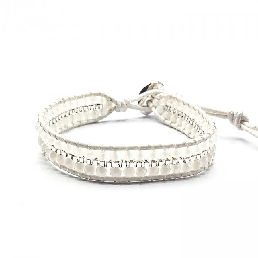 Armband Malee Weiß – Kristallglasperlen in Weiß mit versilberten Details