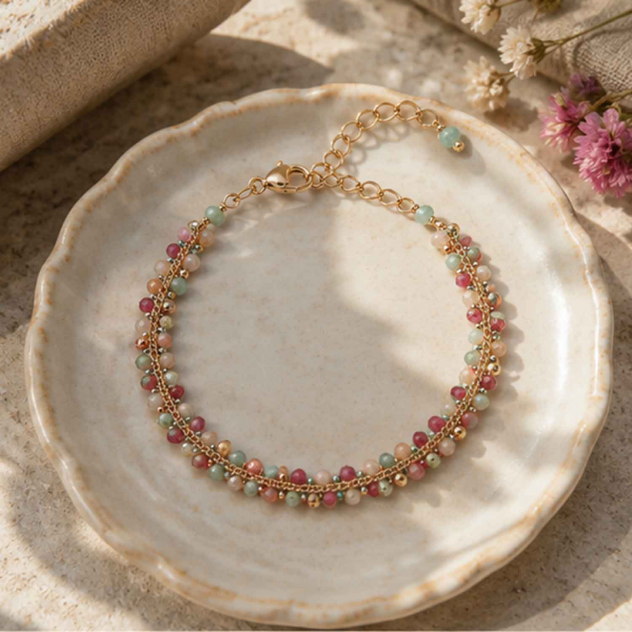 Preview: Armband Mayari – Farbige Glasperlen & Edelstahl vergoldet