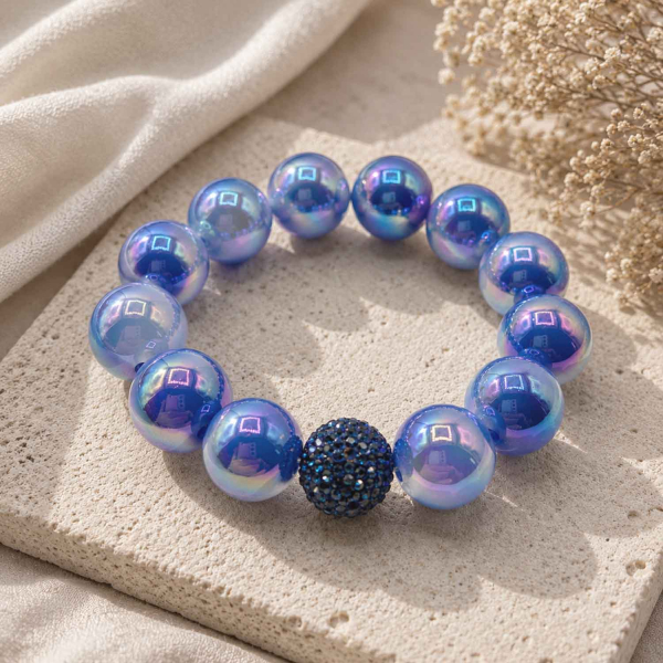 Armband Sky Blue – Glasperlen 16 mm mit Kristallkugel Montana